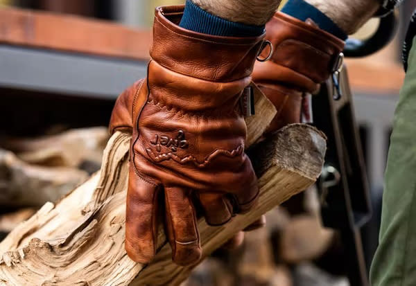 8 Best Leather Winter Gloves Doing Cold-Weather Fashion Right This Year