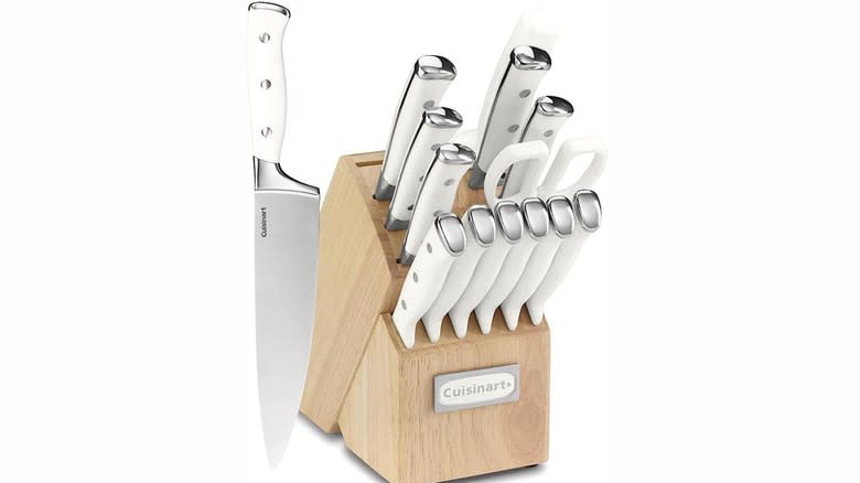 Cuisinart 15-Piece Knife Set in white