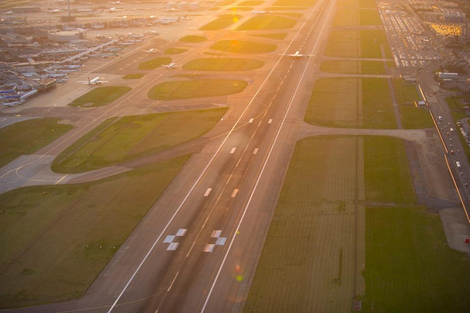 With car limit looming, Heathrow wants you to cycle to the airport