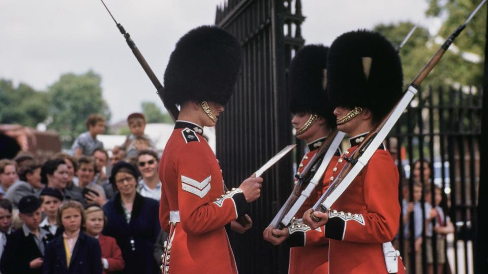 Guards at Buckingham Palace