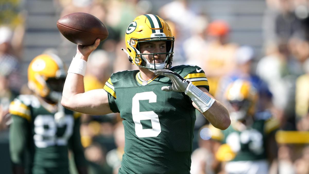 Packers elevate QB Sean Clifford for Sunday’s game