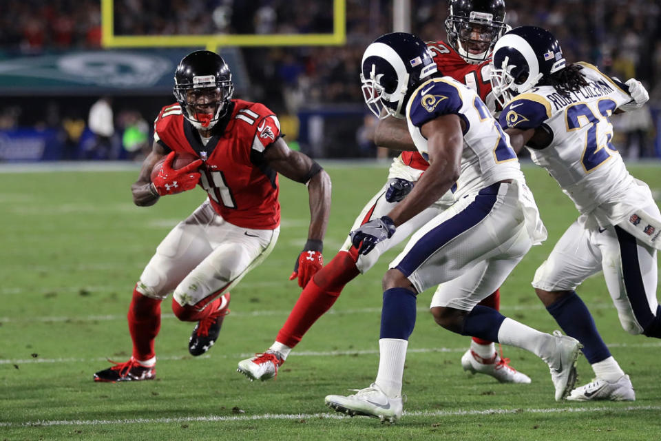 Julio Jones rolls like the Tide. (Getty)