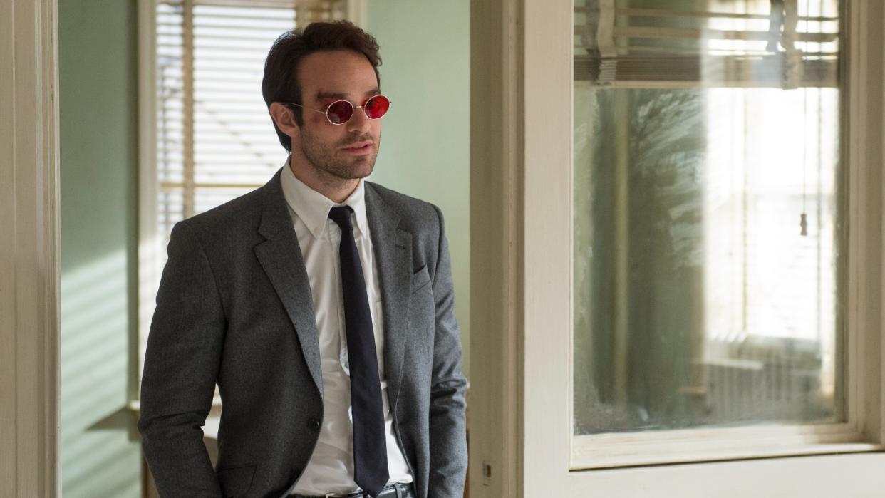  Charlie Cox in Daredevil. 