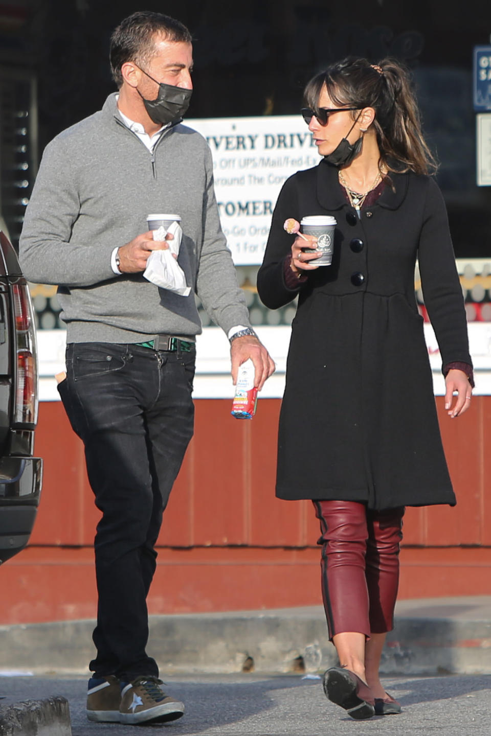 <p>Mason Morfit and Jordana Brewster were spotted grabbing coffees in Los Angeles.</p>