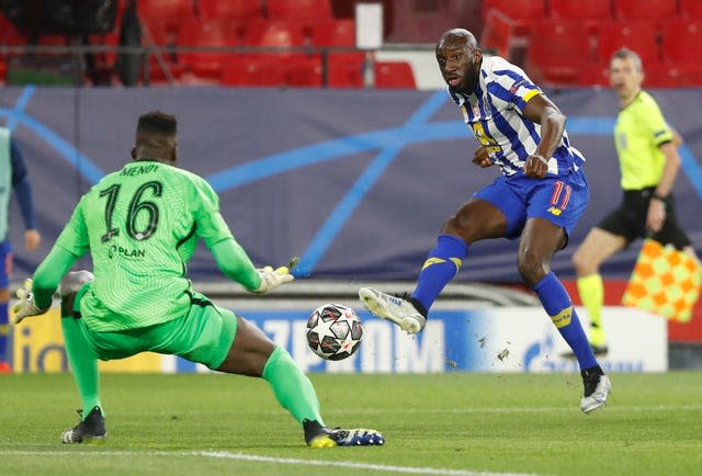 Moussa Marega is denied by Edouard Mendy