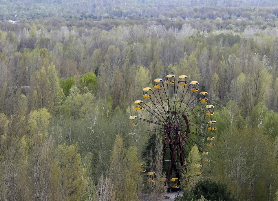 A view of the abandoned city of Pripyat near the Chernobyl nuclear power plant in Ukraine April 22, 2016.  REUTERS/Gleb Garanich
