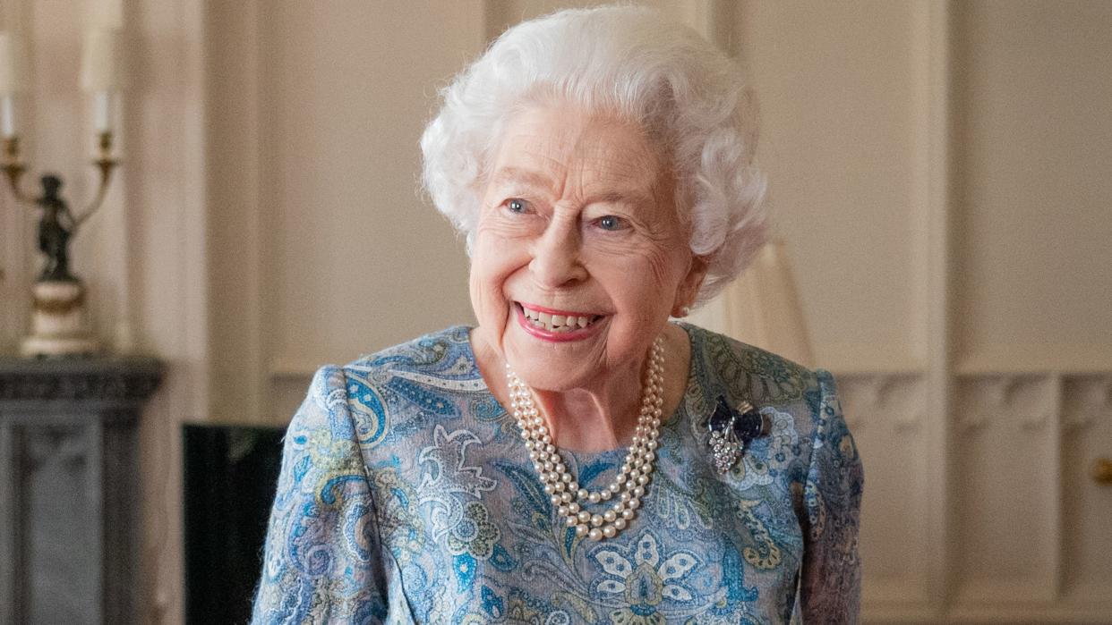  Queen £1.5 million gift 