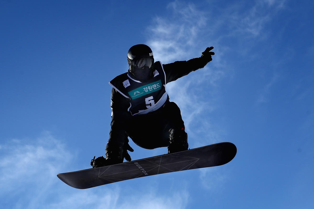 Why is US Olympic Icon Shaun White Called “The Flying Tomato”? -  EssentiallySports