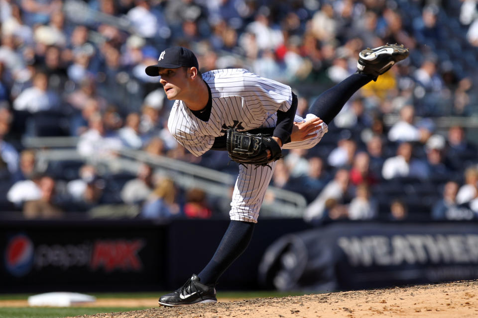 <p><span>In another event of stairwell misfortune, Yankees pitcher David Robertson missed a step while carrying, of all things, empty boxes. Robertson was unable to put pressure on his right foot and the team was bracing for the worst as there was no immediate diagnosis. His 2012 season was intact after four medical tests cleared Robertson with a bone bruise atop his foot.</span> </p>