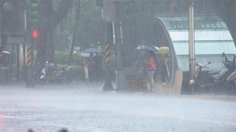 豪雨炸南台灣！德基水庫集水區缺水「只進不出」仍進帳121萬噸