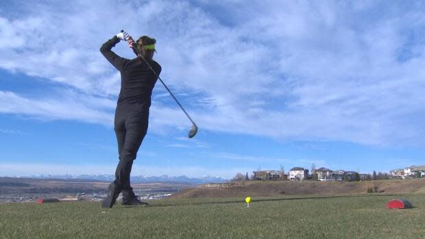 A Calgary golfer, seen in an image from 2016. Some public courses in the city have already opened for golfers.  (Terri Trembath/CBC - image credit)