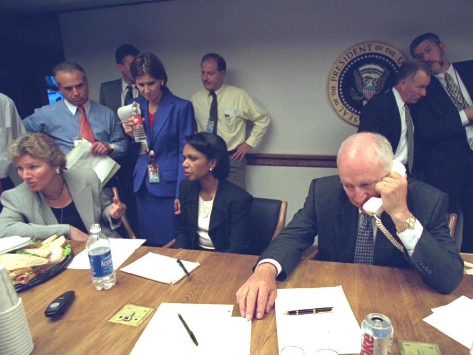 Senior White House staff in the Emergency Operations Centre following the 9/11 attacks (US National Archives)