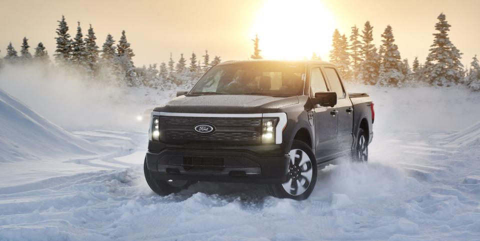 ford f150 lightning snow test