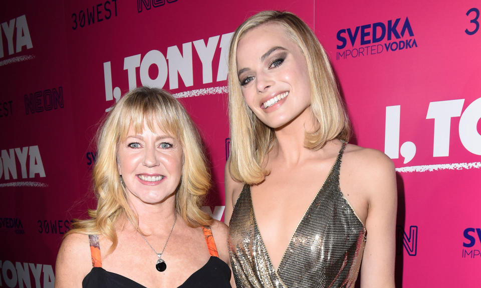 Tonya Harding and Margot Robbie