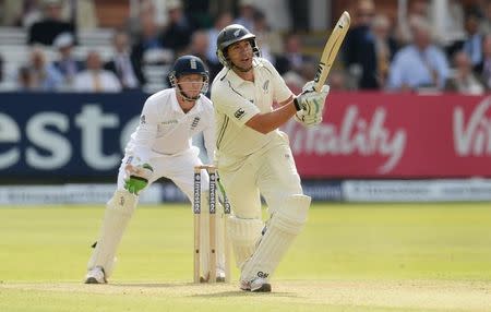 Cricket - England v New Zealand - Investec Test Series First Test - Lord's - 22/5/15 New Zealand's Ross Taylor in action. Reuters / Philip Brown