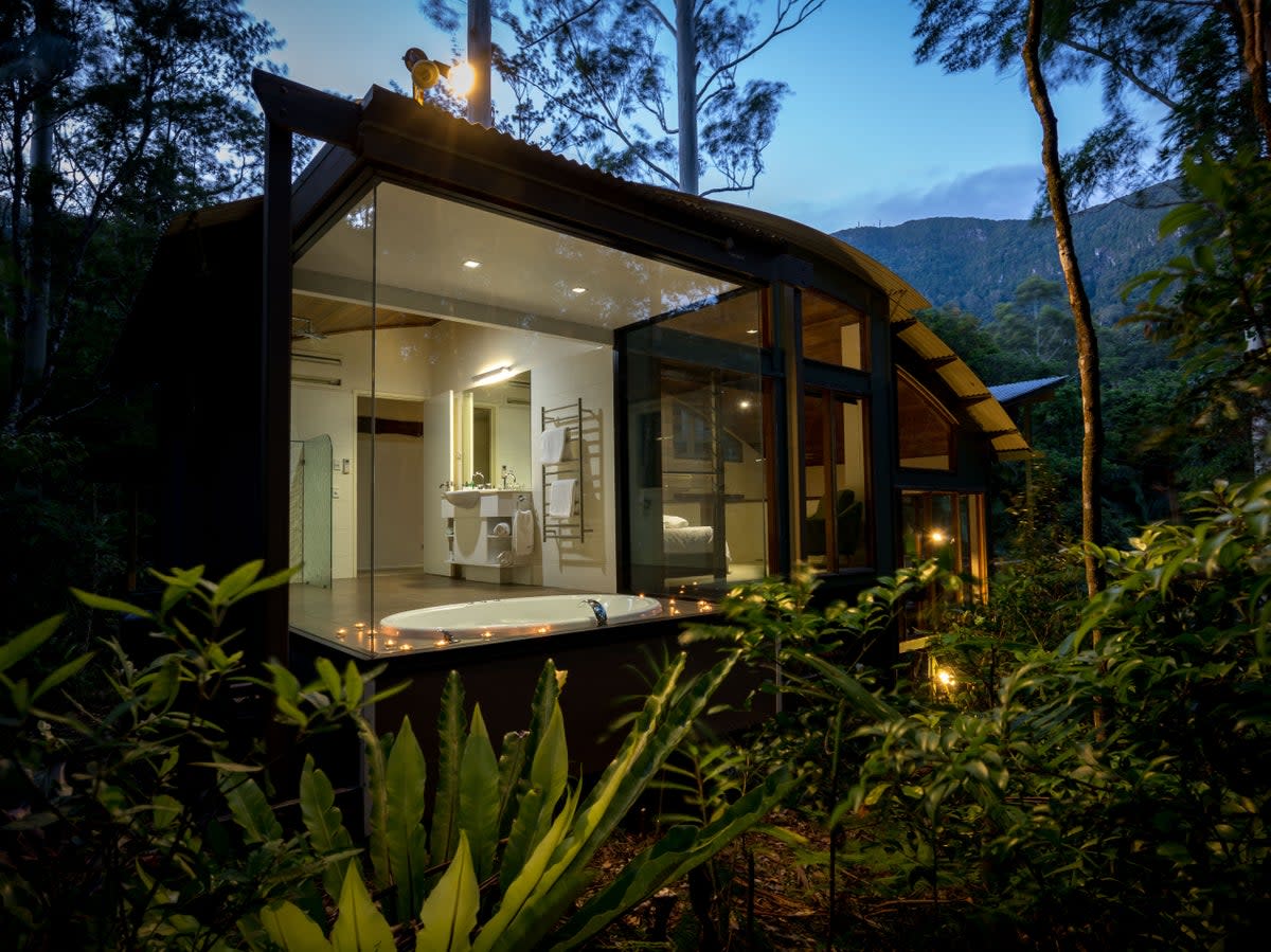 The ultra-romantic Crystal Creek Rainforest Retreat (Paul A Broben)