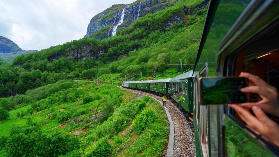 Le trajet en train entre Oslo et Bergen est l'un des plus beaux au monde (Crédit : Getty Images)