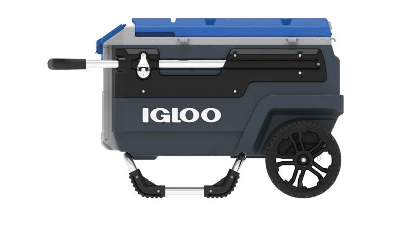 The Igloo Trailmate roller cooler was built for off-roading adventures.