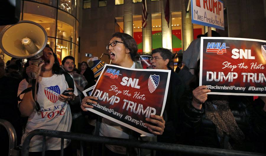 John Leguizamo Has the Perfect Response to Donald Trump Hosting 'SNL' This Weekend