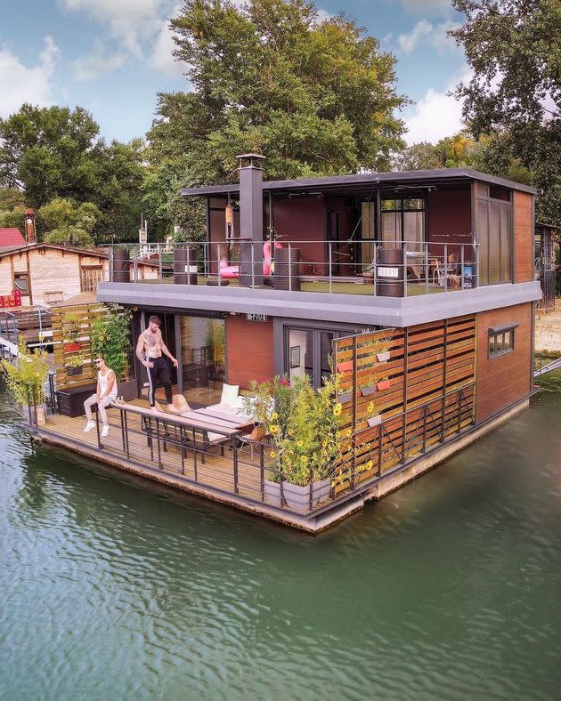 Mariner Boathouse (Photo: Airbnb)