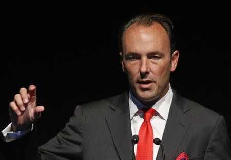 Kyle Bass, founder and principal of Hayman Capital Management, L.P., speaks at the Sohn Investment Conference in New York, May 8, 2013. REUTERS/Brendan McDermid