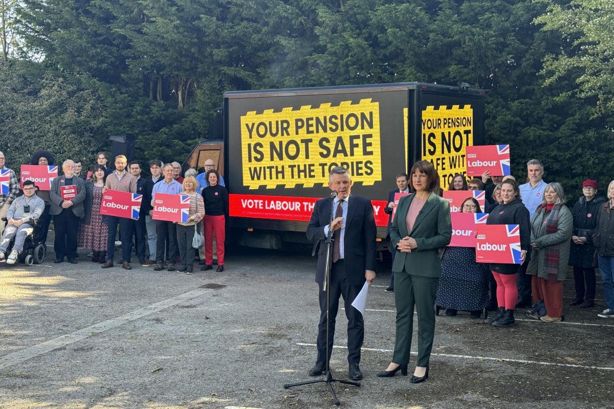 Shadow Chancellor Rachel Reeves (right) and Shadow Paymaster General Jonathan Ashworth (left) joined Labour Party members in York today <i>(Image: Harry Booth)</i>