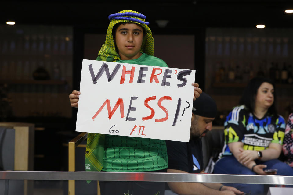 ATLANTA, GEORGIA - SEPTEMBER 16: A fan holds a sign prior to a match between Inter Miami CF and Atlanta United at Mercedes-Benz Stadium on September 16, 2023 in Atlanta, Georgia. (Photo by Michael Zarrilli/Getty Images)