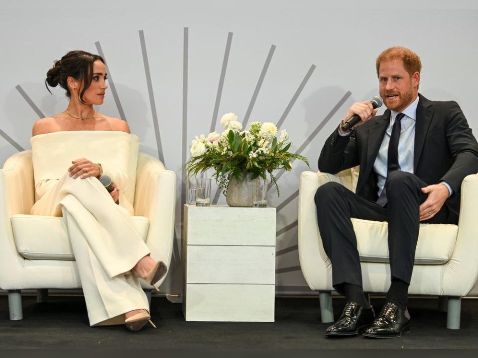 Harry und Meghan beim Gipfeltreffen ihrer Archewell Foundation. (Bild: Getty Images/Bryan Bedder)