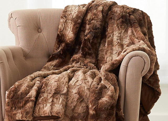 16 of the Best Faux Fur Blankets to Cuddle Up With
