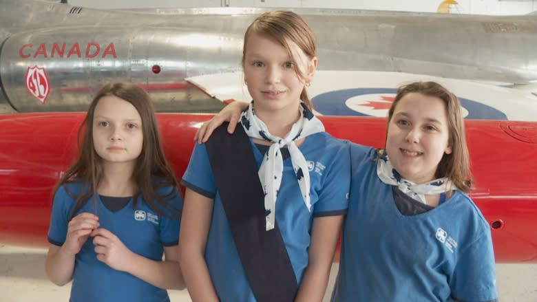 'Nothing holding us back': Women in aviation pass the torch