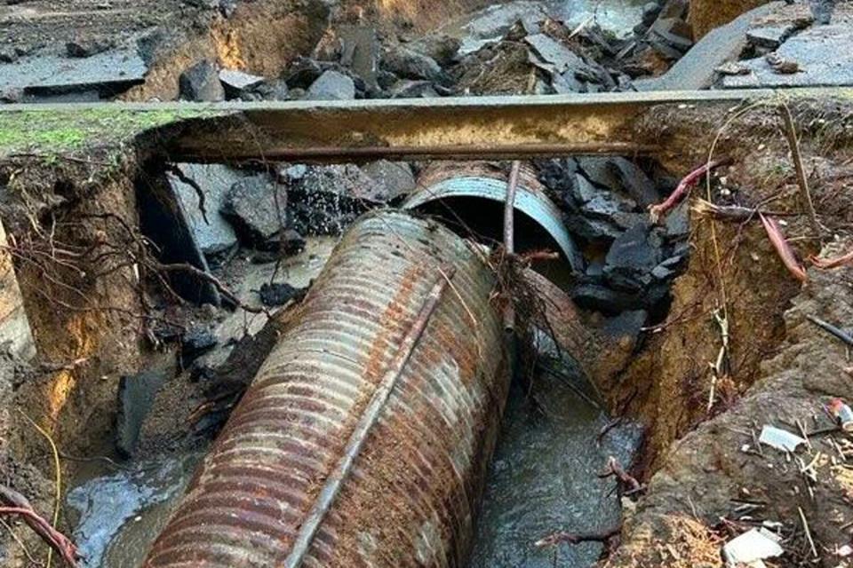 Sinkhole Closes Oakland Zoo