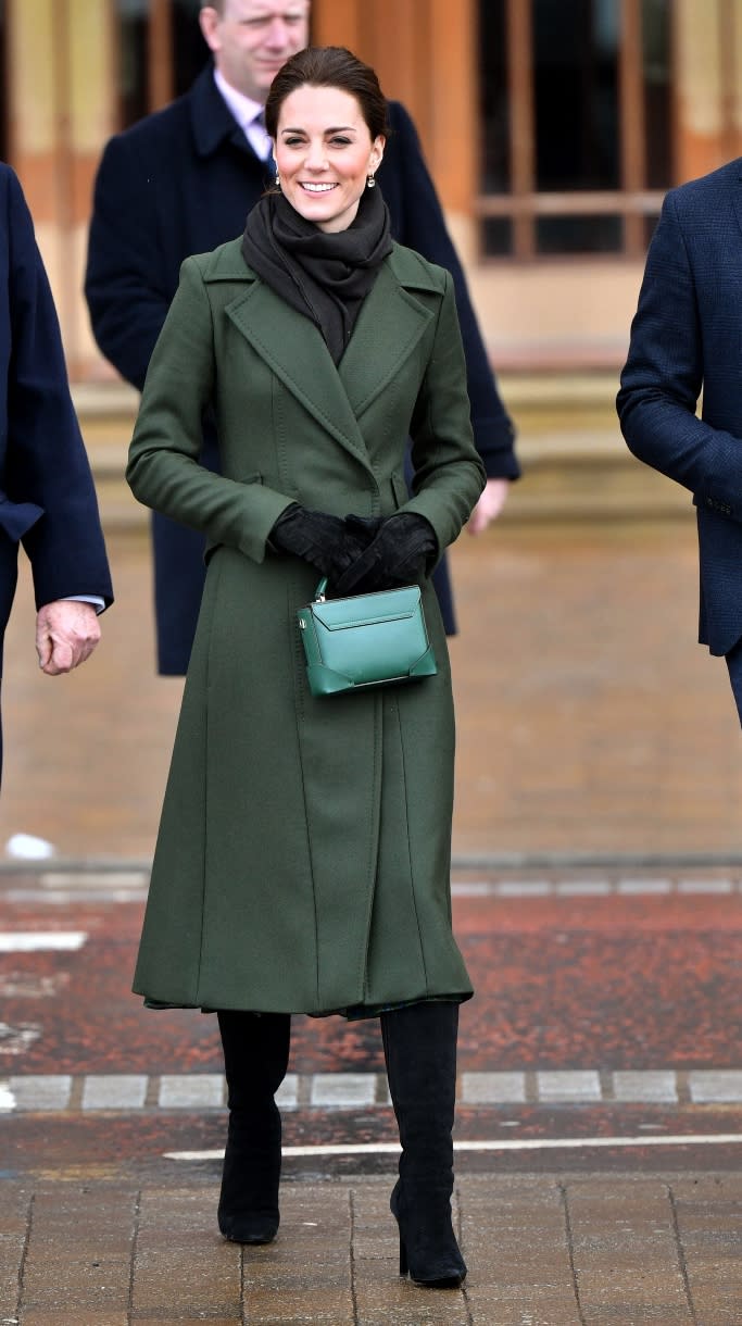 kate middleton, green coat, blackpool