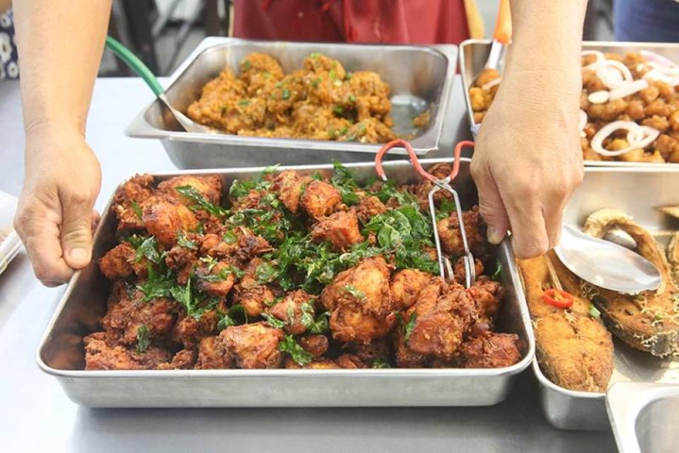 Some dishes like the butter fried fish will appear on the counter just before lunch time as it's best eaten freshly cooked.