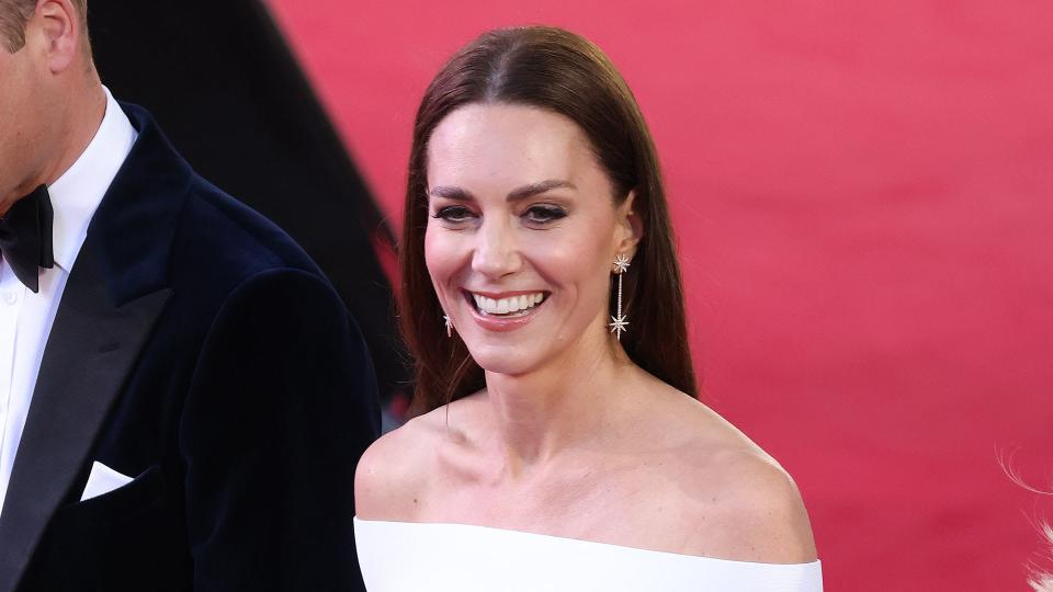 Catherine, Duchess of Cambridge attends the "Top Gun: Maverick" Royal Film Performance  at Leicester Square on May 19, 2022 in London, England. (Photo by Neil Mockford/FilmMagic)