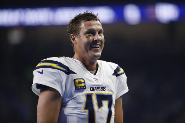 Los Angeles Chargers quarterback (17) Philip Rivers back to pass