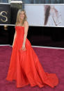 <p>Su mejor vestido de los Oscars es, sin duda, el Valentino rojo que llevó en la 85 edición. ¡Sobresaliente! (Foto: Gtres). </p>