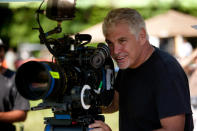 Director Gary Ross on the set.