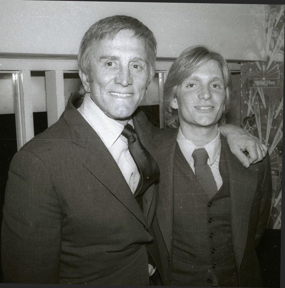 Kirk Douglas and Eric Douglas Undated Photo By Adam Scull/PHOTOlink /MediaPunch /IPX