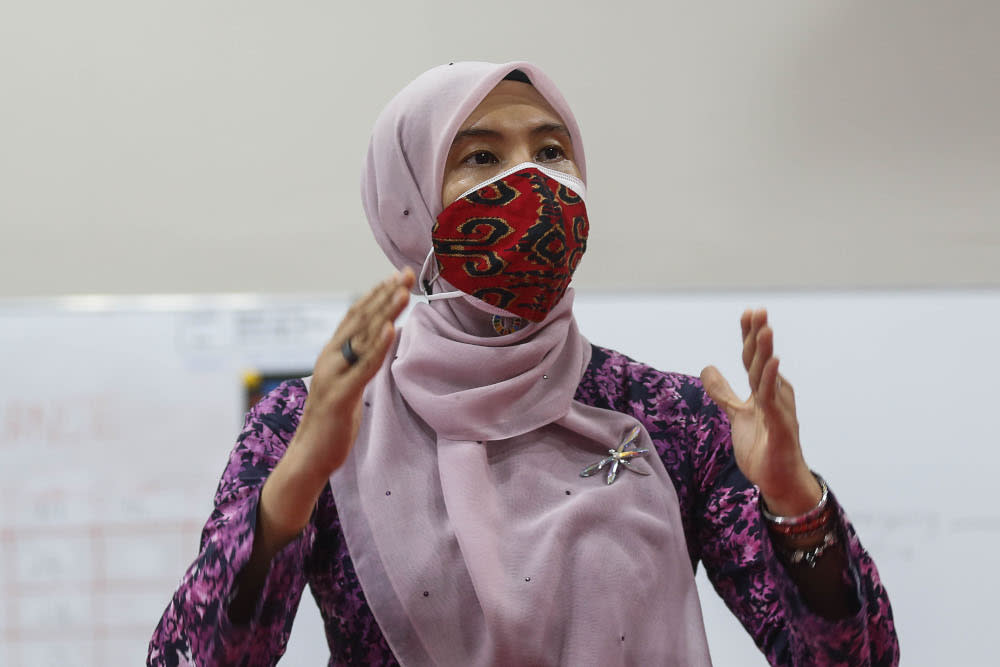 Permatang Pauh MP Nurul Izzah Anwar said many domestic violence cases have resulted in women having to leave without any security or housing and at the same time having to take care of the children. — Picture by Sayuti Zainudin