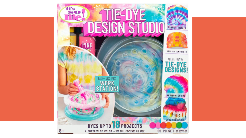 Art and crafts gifts for kids: A mini tie-dye studio