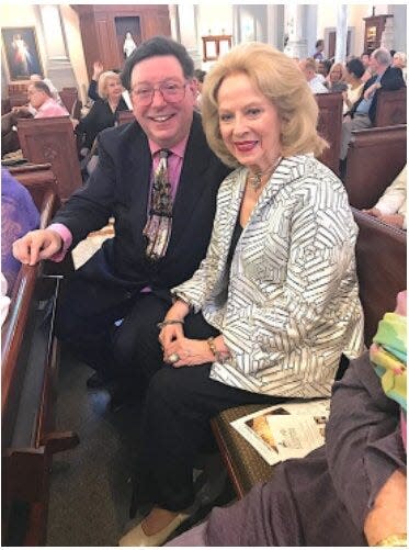 Maestro Brian Salesky with his good friend Mary Costa at an Amadeus Chamber Ensemble concert featuring his wife, mezzo soprano Diana Salesky. In conjunction with the 2022 Rossini Festival International Street Fair, Salesky will conduct a program of Puccini’s music at the Bijou Theatre.