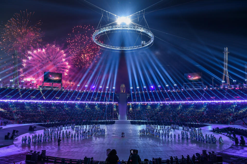 <p>Participants perform during the opening ceremony of the Pyeongchang 2018 Winter Olympic Games at the Pyeongchang Stadium on February 9, 2018. / AFP PHOTO / Jonathan NACKSTRAND </p>