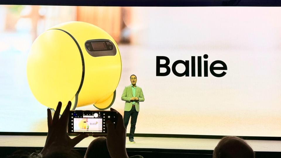 Samsung Ballie