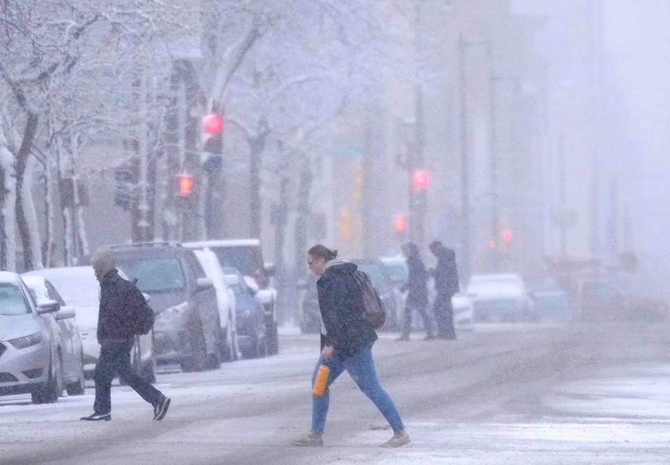 Milwaukee is now expecting 6 to 10 inches of snow on Thursday as a snowstorm heads for Wisconsin.