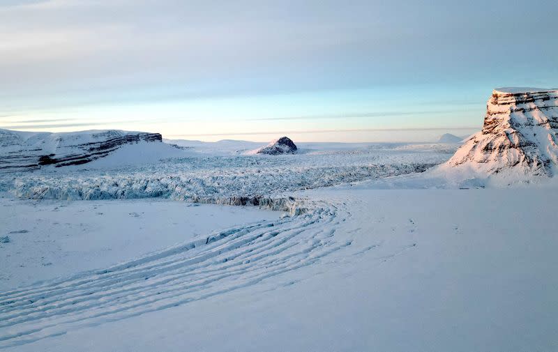 FILE PHOTO: Climate change thaws world's northernmost research station