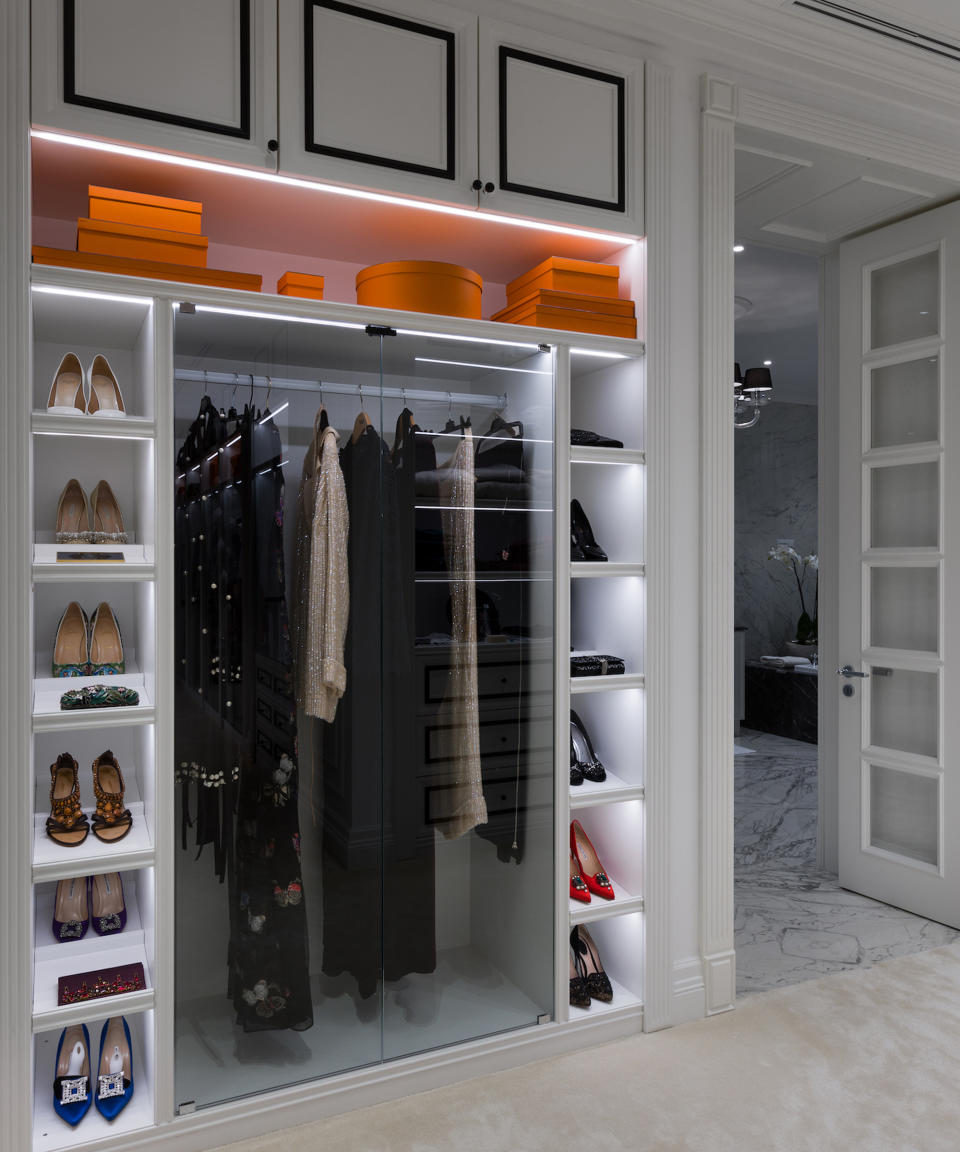 <p> If you have a single free wall in your bedroom, you have enough space for a walk-in closet. Single-wall walk-in closets are a great small bedroom idea. If you are clever with the design, you can easily fit all of your clothes and shoes on the same wall. The easiest way to do this is by positioning shoe storage and any additional shelves or cupboards along the perimeter of the wall, with the main clothing storage area in the center. </p>