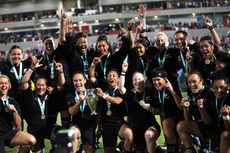 FILE - New Zealand celebrate after winning the Women's Rugby World Cup final in Belfast, Northern Ireland, Saturday, Aug. 26, 2017. New Zealand is host and defending champion but won’t start as favorite in the Women’s Rugby World Cup, which begins Saturday, Oct. 8, 2022, with three consecutive matches at Auckland’s Eden Park stadium. (AP Photo/Peter Morrison, File)