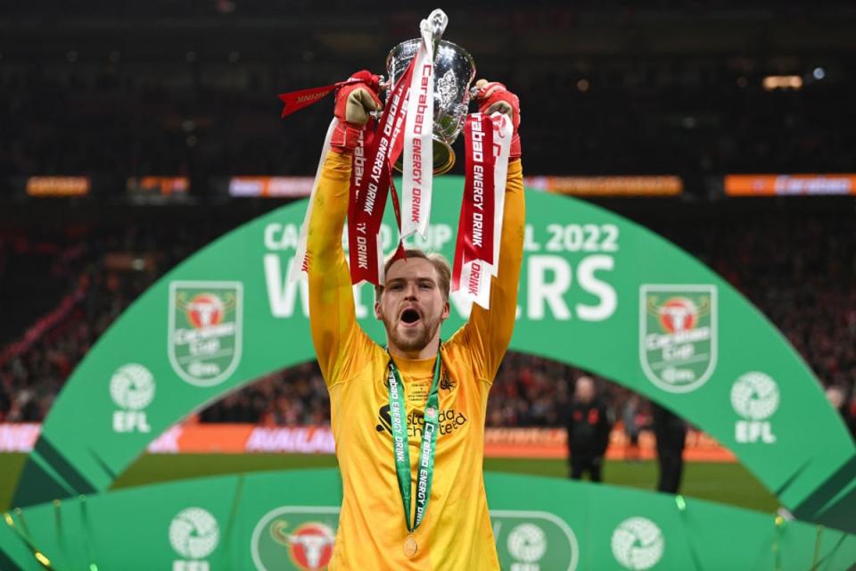Kelleher lifts the Carabao Cup at Wembley in 2022 (Getty Images)