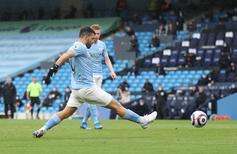 Premier League - Manchester City v Everton