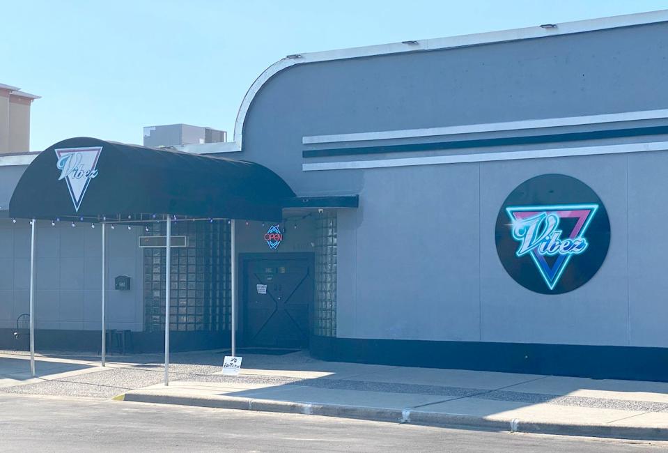 After closing about three weeks ago, Vibez nightclub has reopened.